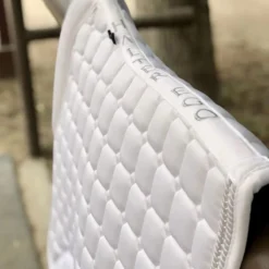 Halter Ego Satin Classic Saddle Pad 14 Halter Ego Satin Classic Saddle Pad -Weatherbeeta Store HEgo WHT DRSG HalterEgo Satin.Classic.Quilted.Saddle.Pad .Dressage White LS2