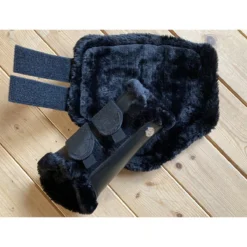 Jump'in Para Closed Synthetic Sheepskin Boots 9 Jump'in Para Closed Synthetic Sheepskin Boots -Weatherbeeta Store Jump inParaClosedSyntheticSheepskinBoots2 2349843b dae8 4f82 ac87 d229f1523a96