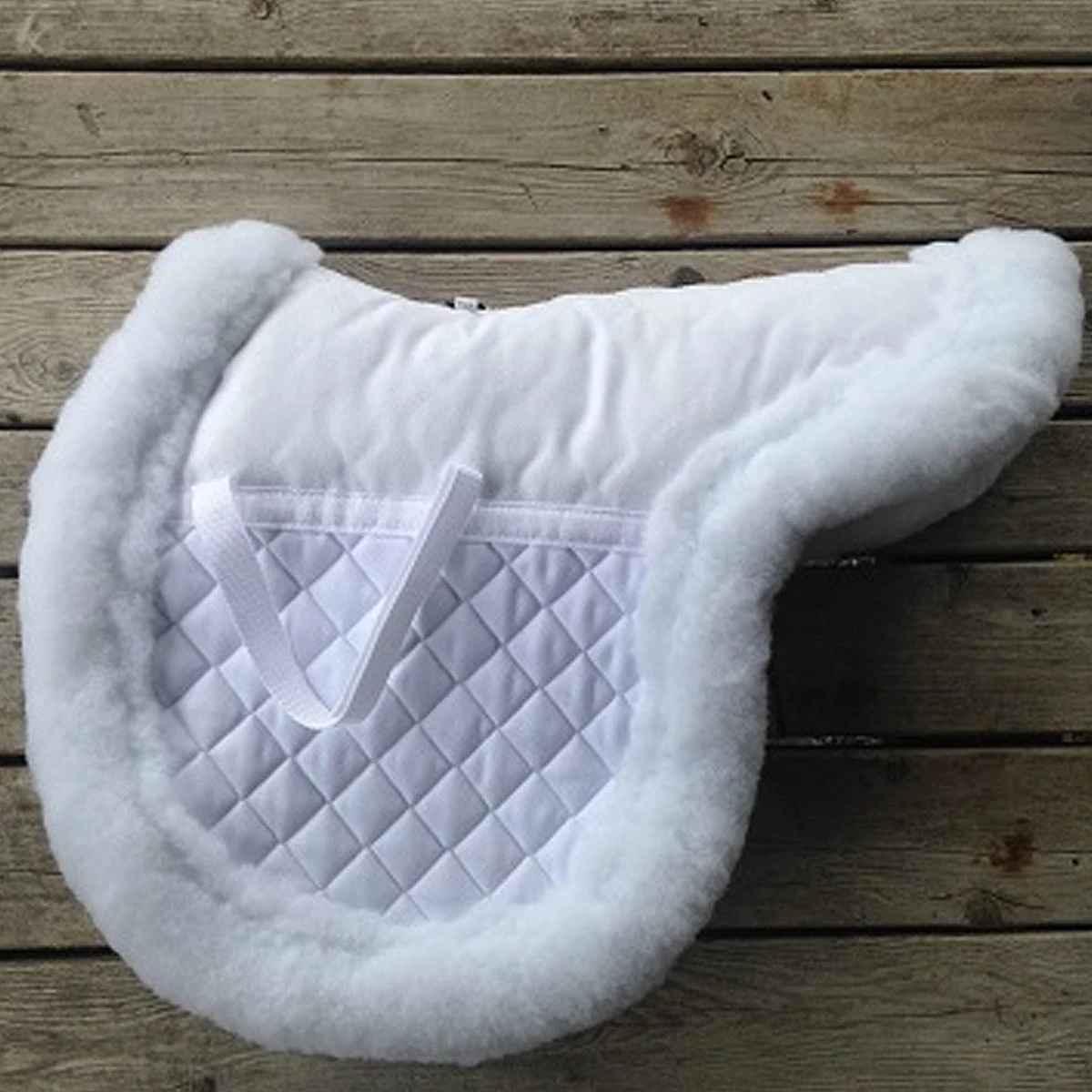 Ogilvy Memory Foam Hunter Sheepskin Saddle Pad 3 Ogilvy Memory Foam Hunter Sheepskin Saddle Pad - Image 3